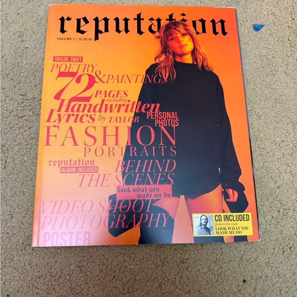 Taylor Swift Reputation Magazine Vol 1: with CD and Poster